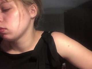 toshiahaushalter live webcam show