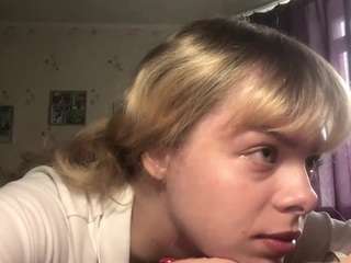 Toshia live webcam show