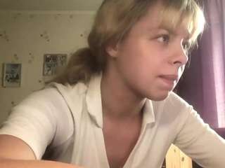 Toshia live webcam show