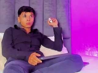alejandro-montenegro Sex Cam Show