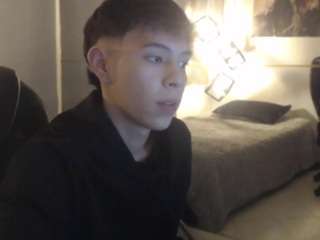 ash-kai live webcam show
