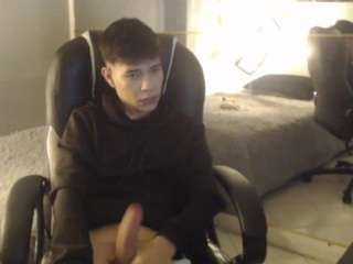 ash-kai live webcam show