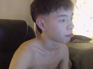 ash-kai live webcam show