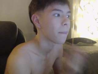ash-kai live webcam show