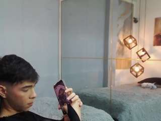 ash-kai live webcam show