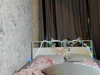 gloomytulip live webcam show