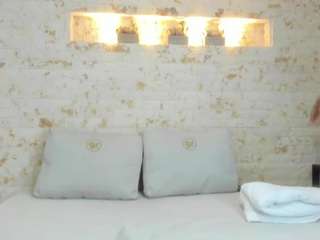 mariana-cutte Live Webcam on CamSoda