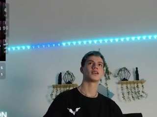 nicktorn