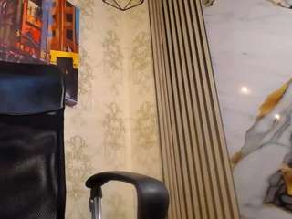 Roxy-Fox-2 live webcam show