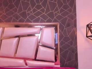 SarahYessica live webcam show
