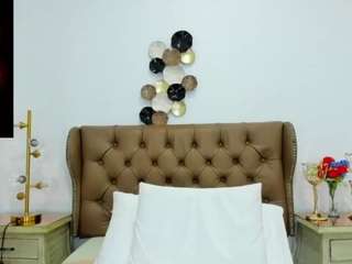 sweet-dannix live webcam show