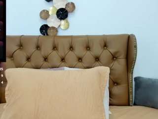 sweet-dannix live webcam show
