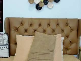 sweet-dannix live cam preview