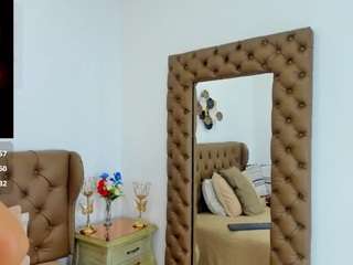 sweet-dannix live cam preview