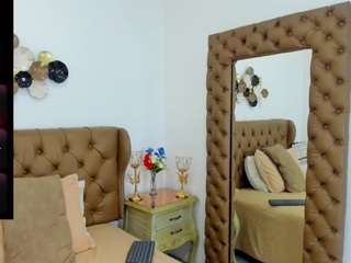 sweet-dannix live cam preview