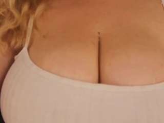 zafiro-claire live webcam show