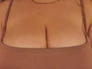 zafiro-claire live webcam show