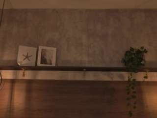 zafiro-claire live webcam show