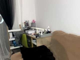 aletahaseman Sex Cam Show