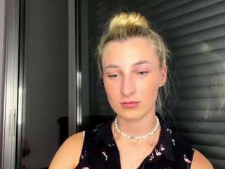 aletahaseman live webcam show