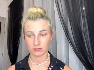 Aleta live webcam show