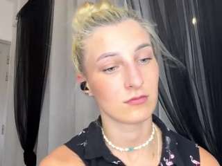 Aleta live webcam show