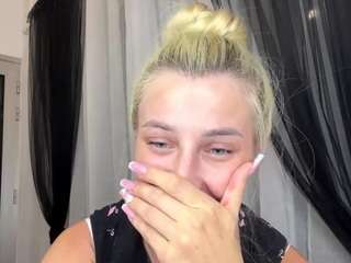Aleta live webcam show