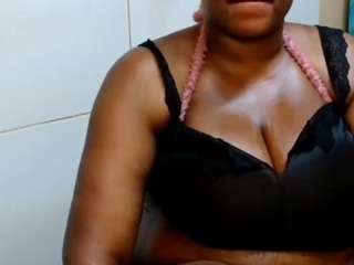 BustyDiva