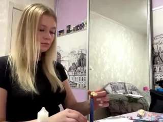 KrystaDirk live webcam show