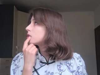 lucinabingert Sex Cam Show