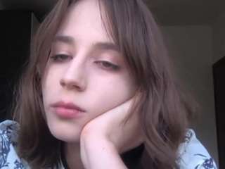 lucinabingert Sex Cam Show
