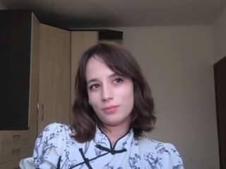 lucinabingert Sex Cam Show