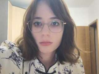 lucinabingert Sex Cam Show