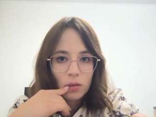 lucinabingert Sex Cam Show