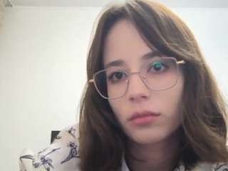 lucinabingert Sex Cam Show