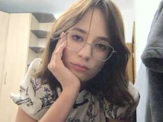 lucinabingert Sex Cam Show