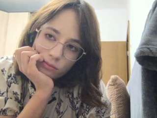 lucinabingert Sex Cam Show
