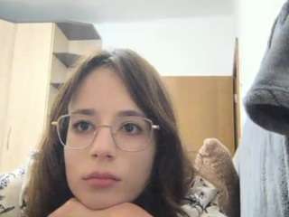 lucinabingert Sex Cam Show