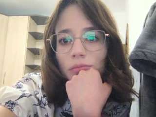 lucinabingert Sex Cam Show