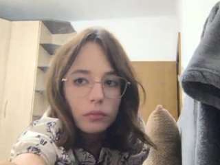 lucinabingert Sex Cam Show