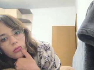 lucinabingert Sex Cam Show