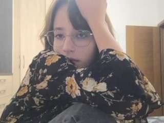 lucinabingert Sex Cam Show
