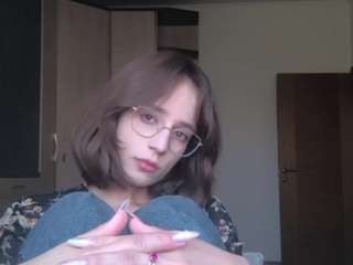 lucinabingert Sex Cam Show