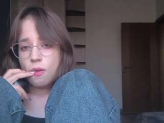 lucinabingert Sex Cam Show