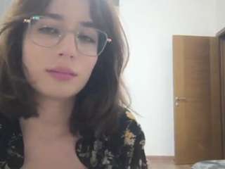 lucinabingert Sex Cam Show