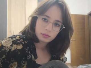 lucinabingert Sex Cam Show