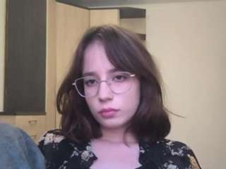 lucinabingert Sex Cam Show