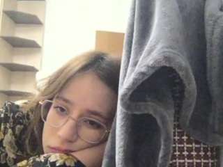 lucinabingert Sex Cam Show
