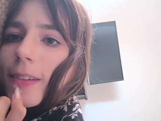 lucinabingert Sex Cam Show