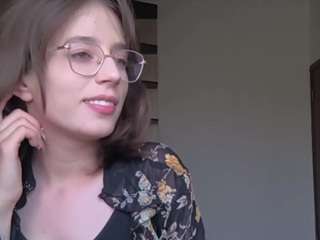lucinabingert Sex Cam Show